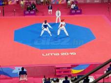 Miguel Ferrera durante su enfrentamiento con el canadiense Christopher Iliesco. Foto Víctor Bustillo.