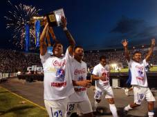 En el 2015, bajo la tutela de Héctor Vargas, fue el último título en finales que Olimpia le ganó a Motagua.