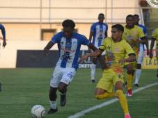 Génesis y Victoria aburren en Comayagua, pero los “Jaibos” arrancan punto de oro y acarician la salvación