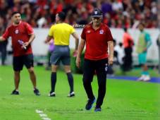 Troglio post eliminación contra Atlas: “Fue una noche malísima, ahora hay que poner el pecho, aguantar la que venga y seguir adelante”