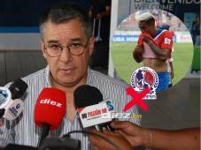Rafael Villeda atendió a los medios de prensa en el regreso de Olimpia al Aeropuerto Internacional de Toncontín. FOTO: David Romero.