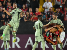 LAFC enfrentará al Vancouver Whitecaps en la ronda de cuartos de final de Champions de Concacaf. Los canadienses eliminaron con autoridad al Real España.