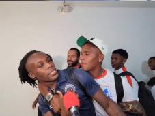 Lo que pasó en zona mixta mientras Rubilio Castillo atendía a la prensa y en eso salieron los jugadores del Olimpia