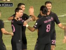 Lionel Messi ingresó desde el inicio de la segunda parte y anotó al minuto 70. Foto captura de video.