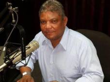 El periodista hondureño Luis Urbina laboró muchos años en Radio América haciendo trabajos de cancha durante las transmisiones deportivas en San Pedro Sula.