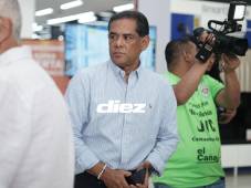 Rolin Peña durante la presentación del nuevo DT del Marathón. (FOTO: Mauricio Ayala)