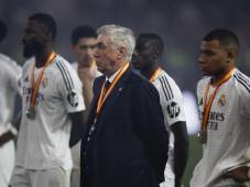 Carlo Ancelotti expresó que se siente decepcionado tras caer por goleada ante Barcelona.