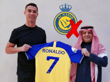 El fichaje galáctico de Al-Nassr fue presentado el miércoles como flamante refuerzo frente a toda la afición del equipo árabe en las instalaciones del Mrsool Park.