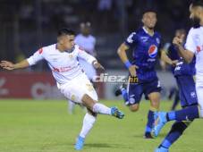 Michaell Chirinos confirma que deja el Olimpia para viajar este lunes al Volos del fútbol de Grecia