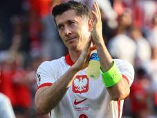Lewandowski levantó la polémica en la selección de Polonia por lo realizado con el nuevo técnico.