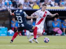 River Plate y Monterrey iuegan en el Rose Bowl en la ciudad de Pasadena, California. Foto EFE.