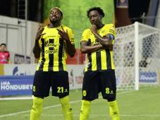 Real España saca su casta y con una épica remontada jugando con 10 hace morder el polvo al Olimpia de Espinel