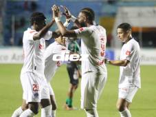 Olimpia no tuvo problemas con el Juticalpa FC y mantiene la racha triunfal en el regreso de Alberth Elis al fútbol profesional