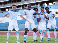 Derick Palacios (9) es uno de los delanteros de la Sub 20 de Honduras. FOTOS: Mauricio Ayala.