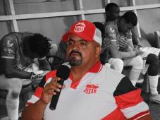 ¿Seguirá Luis Cruz al frente del Vida? La cláusula del contrato con la institución y su confirmación