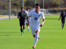 Valerio Marinacci aún sigue con su tema de obtener el pasaporte hondureño.