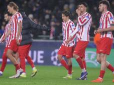 Atlético de Madrid no pudo asegurar la victoria en el juego de ida por los playoffs de la Champions League.