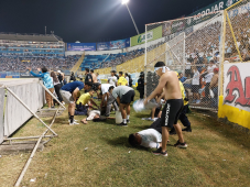 Tragedia en el estadio Cuscatlán de El Salvador: reportan muertos tras avalancha en partido entre Alianza vs FAS