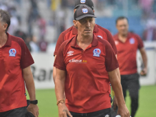 ¿Sigue en Olimpia? El dardo de Pedro Troglio tras ganar la final: “Mucha gente nos faltó el respeto, somos los mejores de Centroamérica”