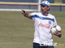 Falero era el hombre que llevaba la voz cantante en los entrenos de la Selección de Honduras de Luis Fernando Suárez.