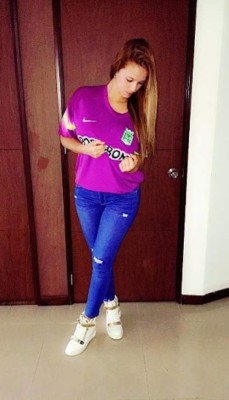 Daniela Rendón, la hermosa esposa del portero debutante de Argentina en el Mundial