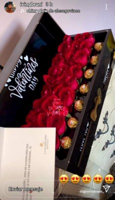 ¡Chocolates, flores y Play Station 5! Así festejaron el día de San Valentín los futbolistas en Honduras