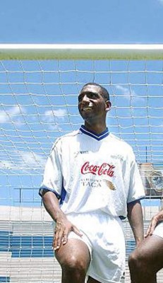 Centroamérica: Nacionalizados que jugaron con Honduras, Costa Rica, El Salvador, Guatemala y Nicaragua