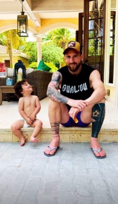 Fotos: Antonela Rocuzzo deslumbra con su cuerpazo en las vacaciones junto a Messi