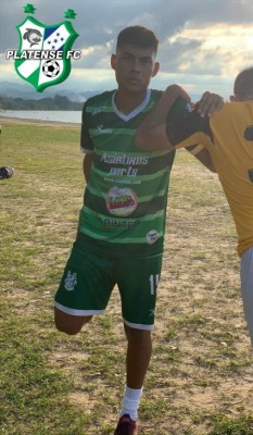 Diego Vázquez anuncia fichajes, Nicolás Suazo vuelve a la Liga y hondureño se va a África Oriental