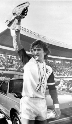 El auto que Zico se ganó y que nunca ha querido vender; 40 años después lo sigue conduciendo