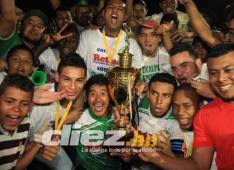 Canecheros vencieron 1-0 al Atlético Independiente y con global 5-3 ascienden a Primera..Foto DIEZ.