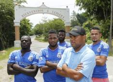 Señoras y señores, bienvenidos a Lepaera. Aquí sueñan con tener fútbol de primera. Están cerca pues este domingo juegan la final por el ascenso contra la UPNFM. Pasen adelante, miremos juntos este lindo lugar.