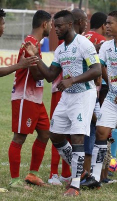 MERCADO:Real España suma otra baja, ex de Olimpia prueba en Motagua y Real de Minas es noticia