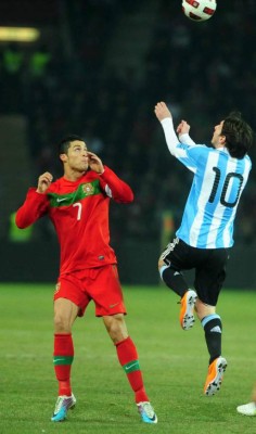 Lionel Messi le gana por goleada su duelo a Cristiano Ronaldo