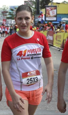 ¡Hermosas! Las bellas chicas que adornaron la 41 Maratón de La Prensa