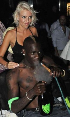 ¡LOS MÁS FUMADORES! Los cracks que son adictos a la nicotina