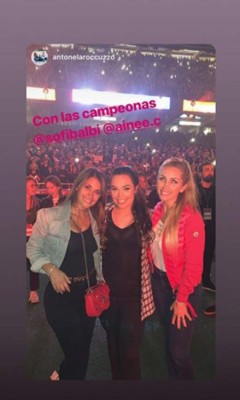 Fiesta, cariño y muchas fotografías: Así celebraron las parejas de los jugadores del Barcelona el título Liga &nbsp;&nbsp;