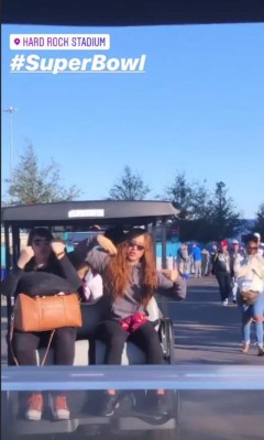 NO SE VIO EN TV: Homenajes a Kobe Bryant y así llegaron JLo y Shakira al Super Bowl