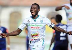 Roby Norales es en el actual torneo el mejor cabeceador, suma cuatro tantos con este recurso y eso lo ha llevado a ser convocado por Jorge Luis Pinto a microciclo. Foto DIEZ