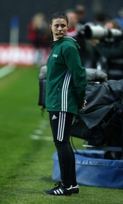 ¡La mujer del árbitro Michael Oliver es una enamorada del Real Madrid!