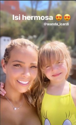 Wanda Nara y Andrea Salas deslumbran en sus vacaciones en Ibiza con Keylor Navas e Icardi