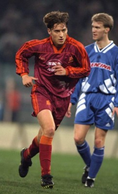 Las 15 inolvidables fotos que marcan la carrera de Francesco Totti