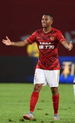 TOP 10: Estos son los grandes cracks que no juegan en grandes ligas