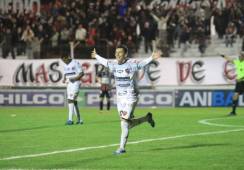 MatÃ­as Garrido celebra en la Jornada 2 de la Liga Nacional de Honduras Olimpia Vs Real Sociedad
