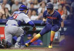 ¡Una bestia al bate! Mauricio Dubón se agiganta en la MLB con tres hits y dos carreras en el triunfo de Astros sobre Cubs