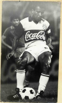 TOP: Los futbolistas con más años en un club de Liga Nacional de Honduras