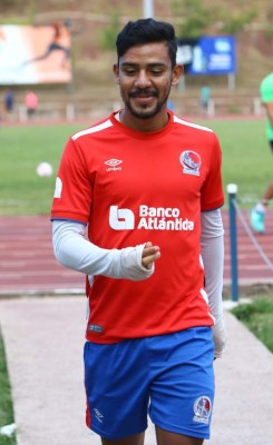 La actualidad de los jugadores que hizo debutar Héctor Vargas en Olimpia