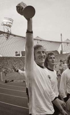 ¡Histórica lista! Varane se une a los jugadores que han ganado Mundial y Champions en un mismo año