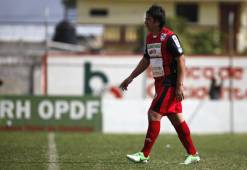 Luis 'Comayagua' López no rindió en el Deportes Savio y por indisciplinado está fuera del club.