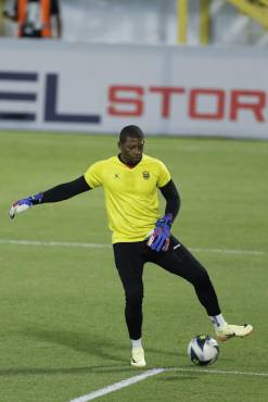 Real España sigue la línea del triunfo y Motagua fue desplumado en una semana para el olvido